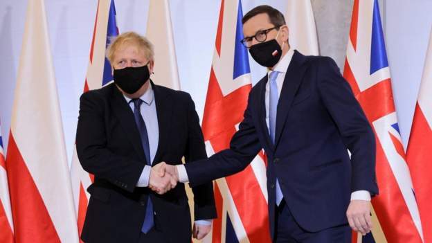 英国首相约翰逊与波兰总理莫拉维茨基