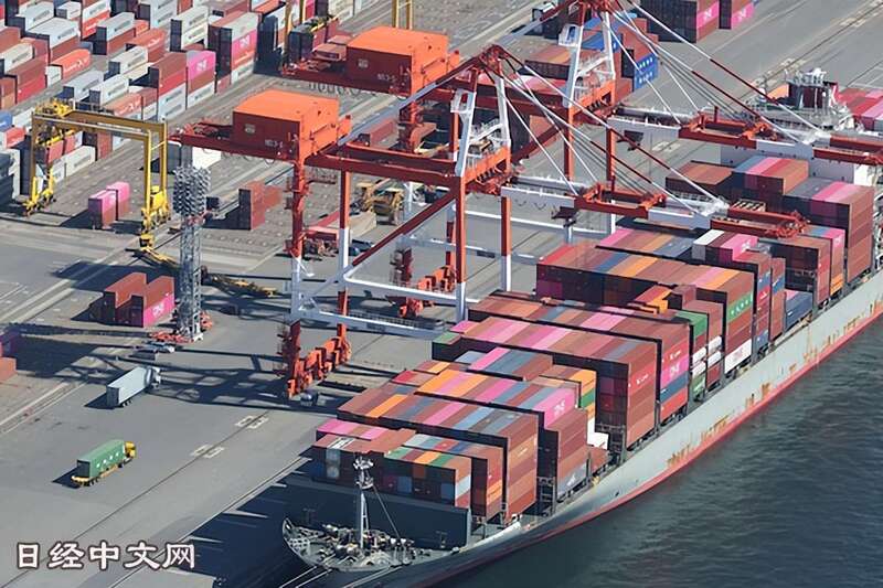 运输量份额超过5成的中国出发的海上集装箱运输量减少了20%
